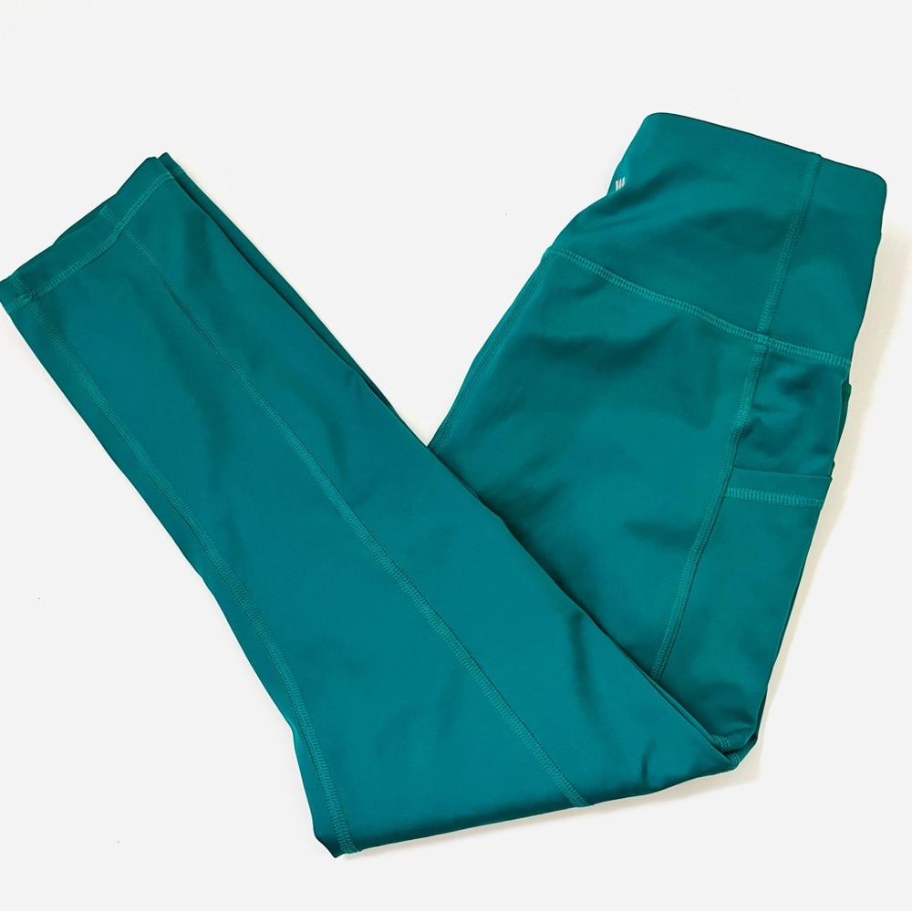 NWOT! all in motion Cropped Athletic Leggings Teal/Green Ladies Size XS Running